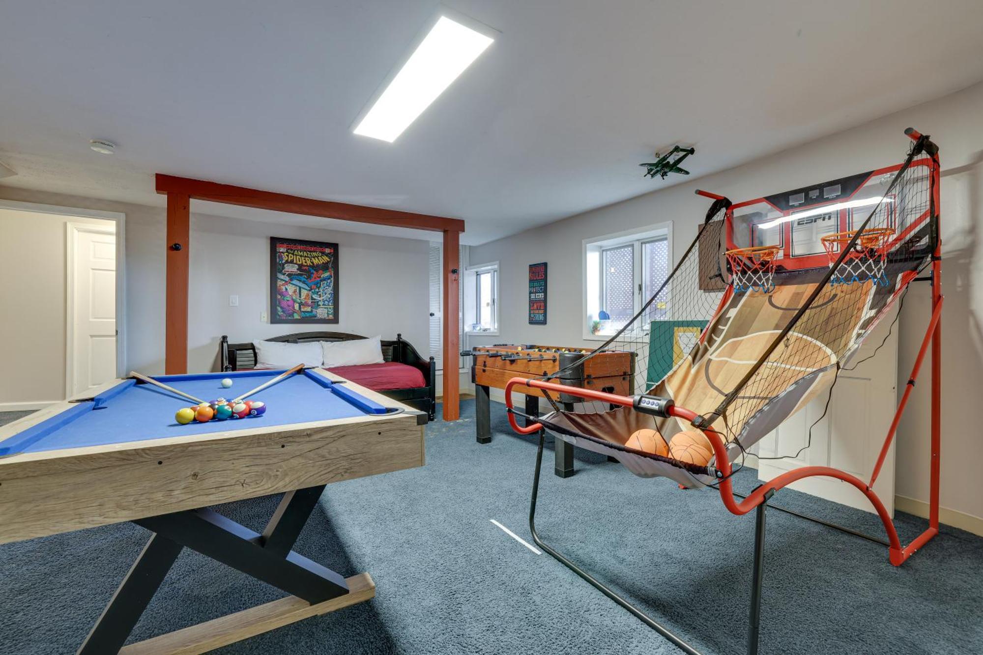 Unique Roundhouse: Hot Tub-Game Room-Firepit&More! ブッシュキル エクステリア 写真